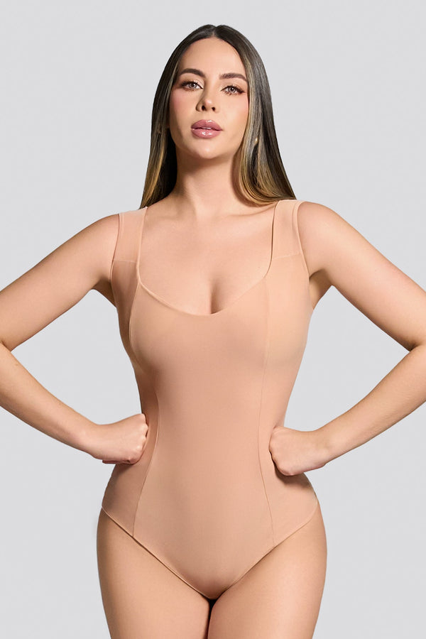 Body luna beige con control de abdomen